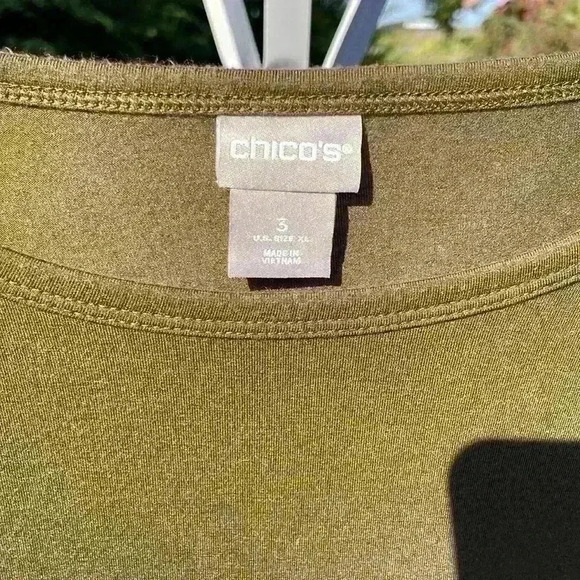 Chico’s blouse size 3 - Picture 3 of 8